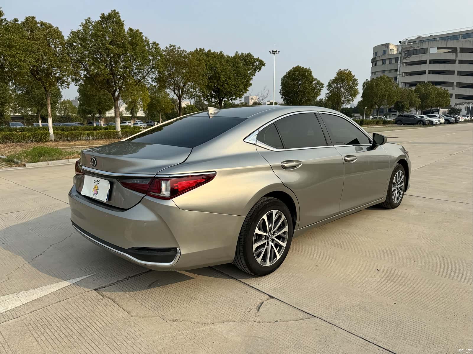 Lexus ES, 2024 16