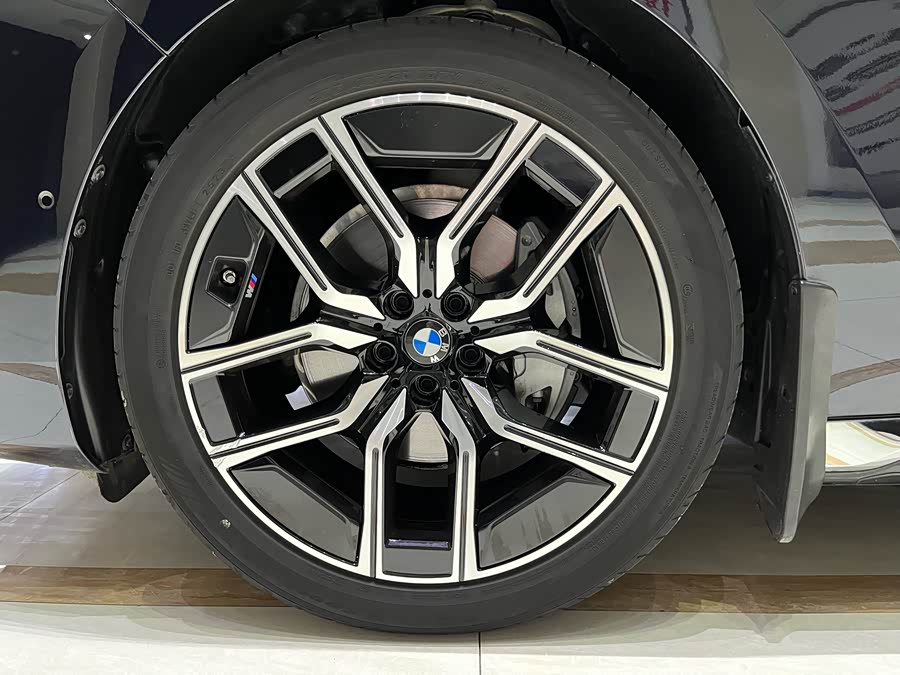 BMW 7-Series 2024, фото 26
