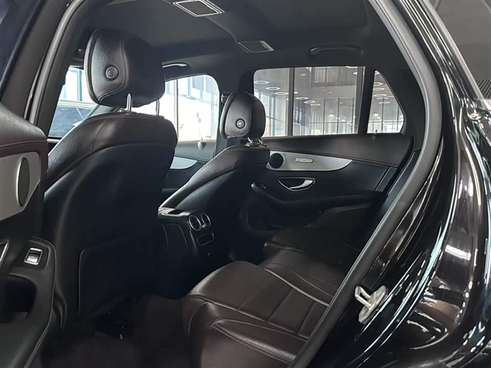 Mercedes-Benz GLC Mercedes-Benz GLC
