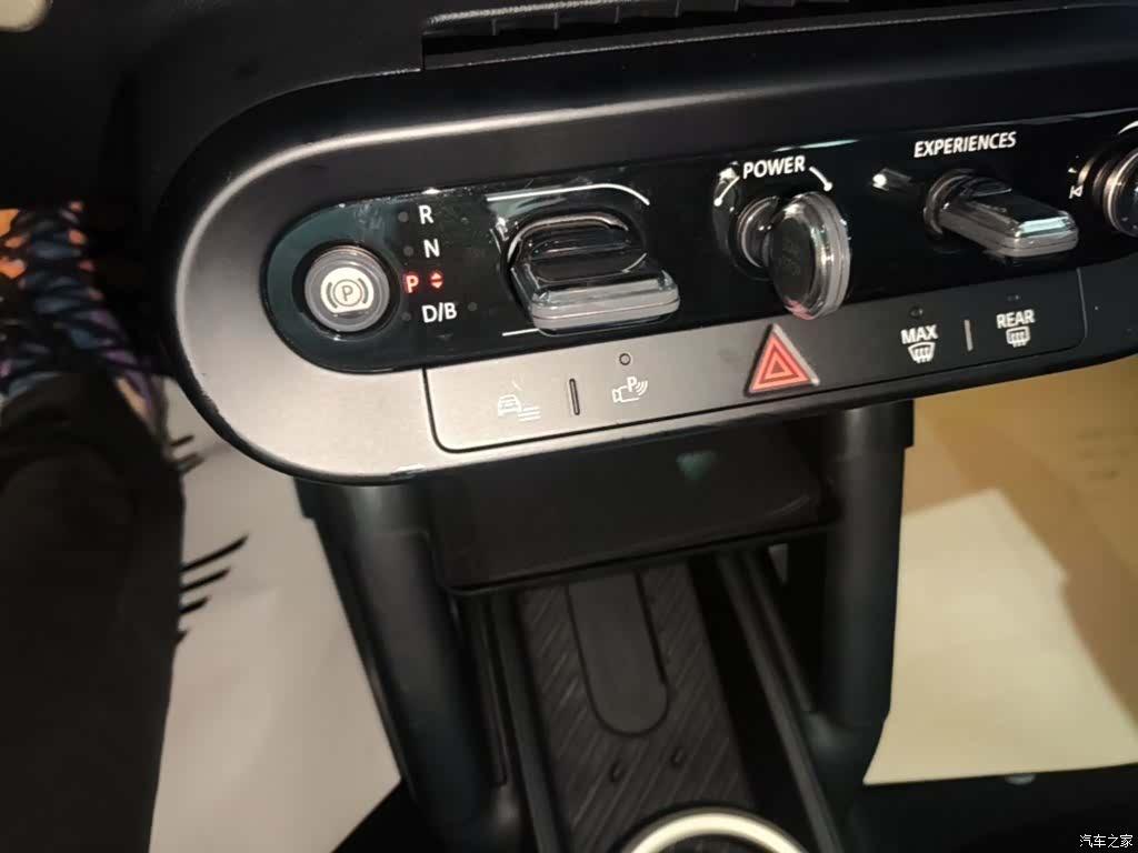 Mini Cooper, 2024 14