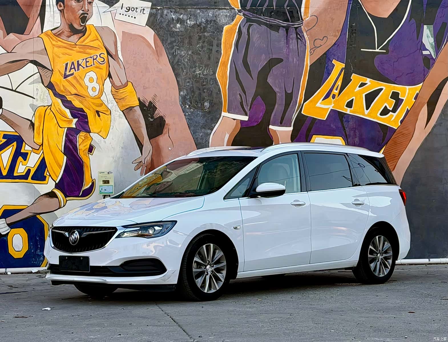 Buick GL6, 2022 1