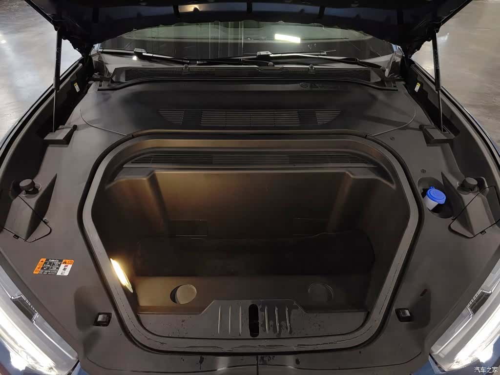 Ford GT, 2022 6