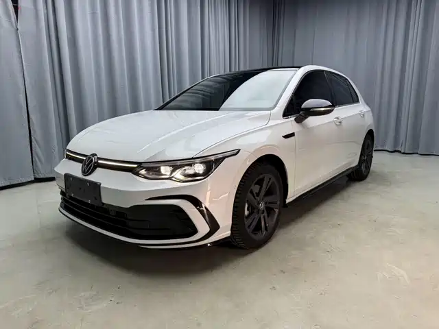 Volkswagen Golf 2022 — купить из Китая под заказ