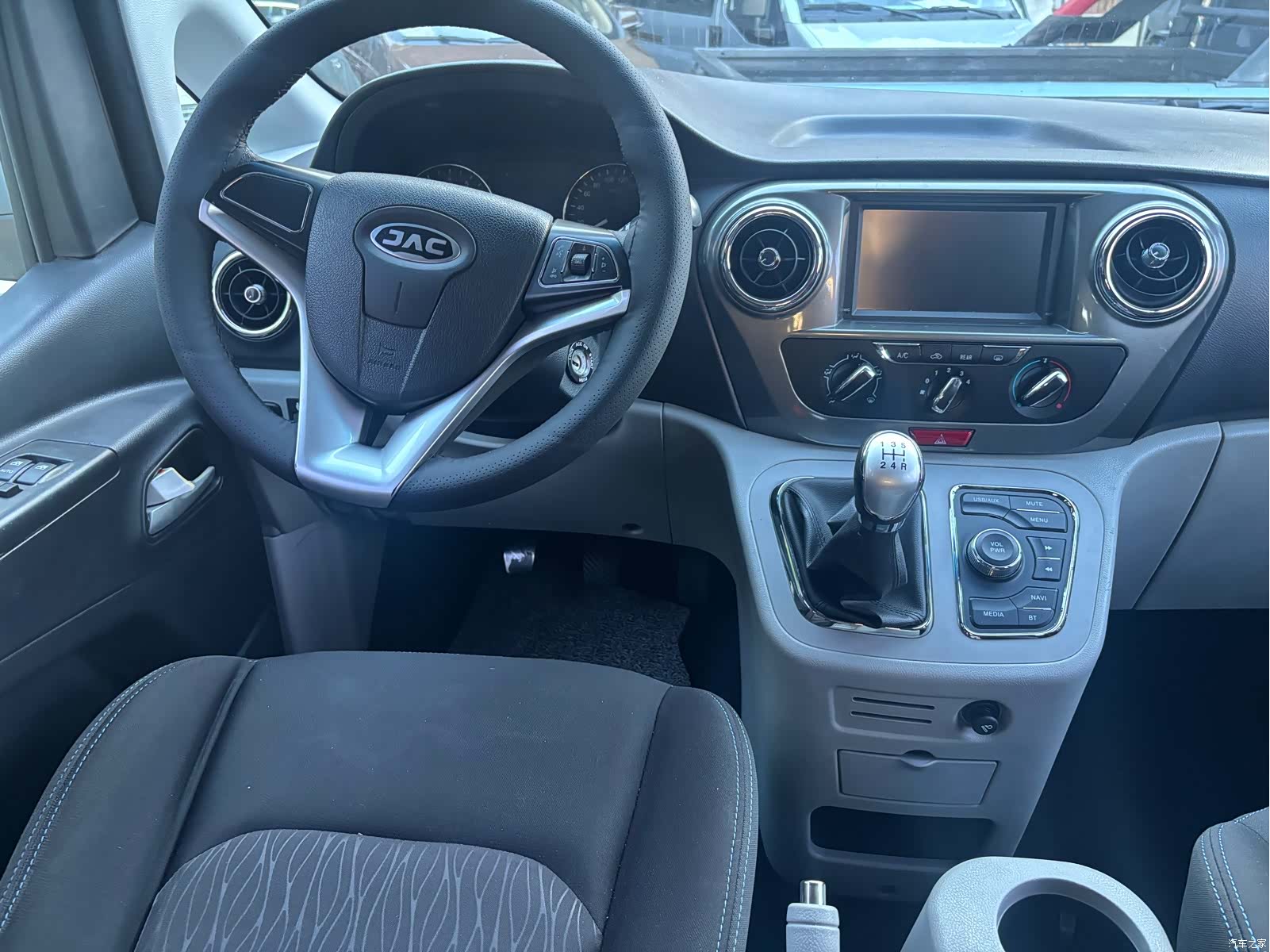 JiangQiJiTuan M3, 2018 9