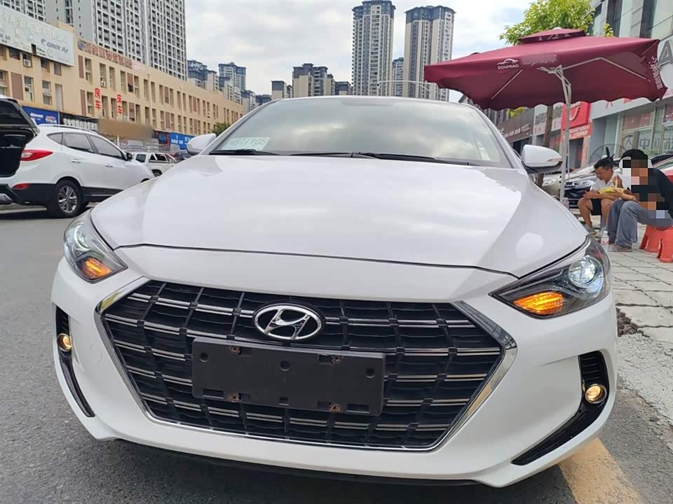 Hyundai Lead