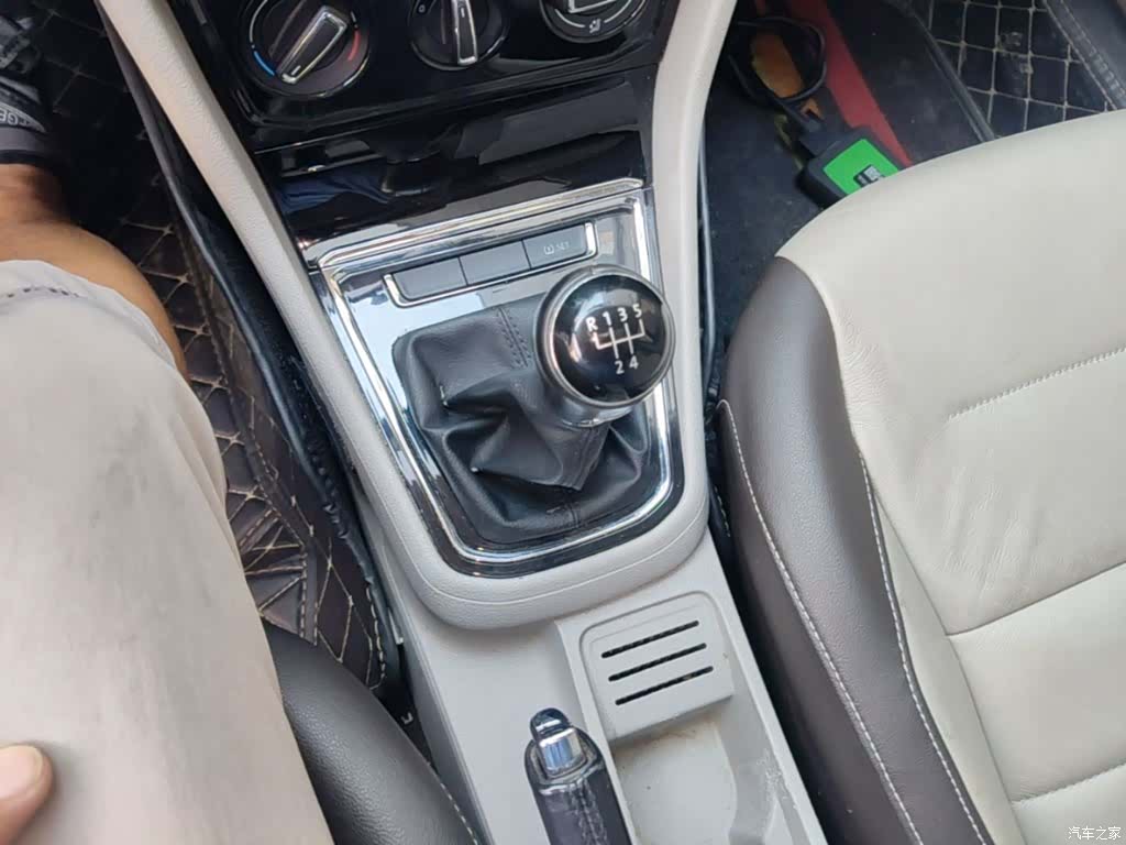 Volkswagen Bora, 2016 14
