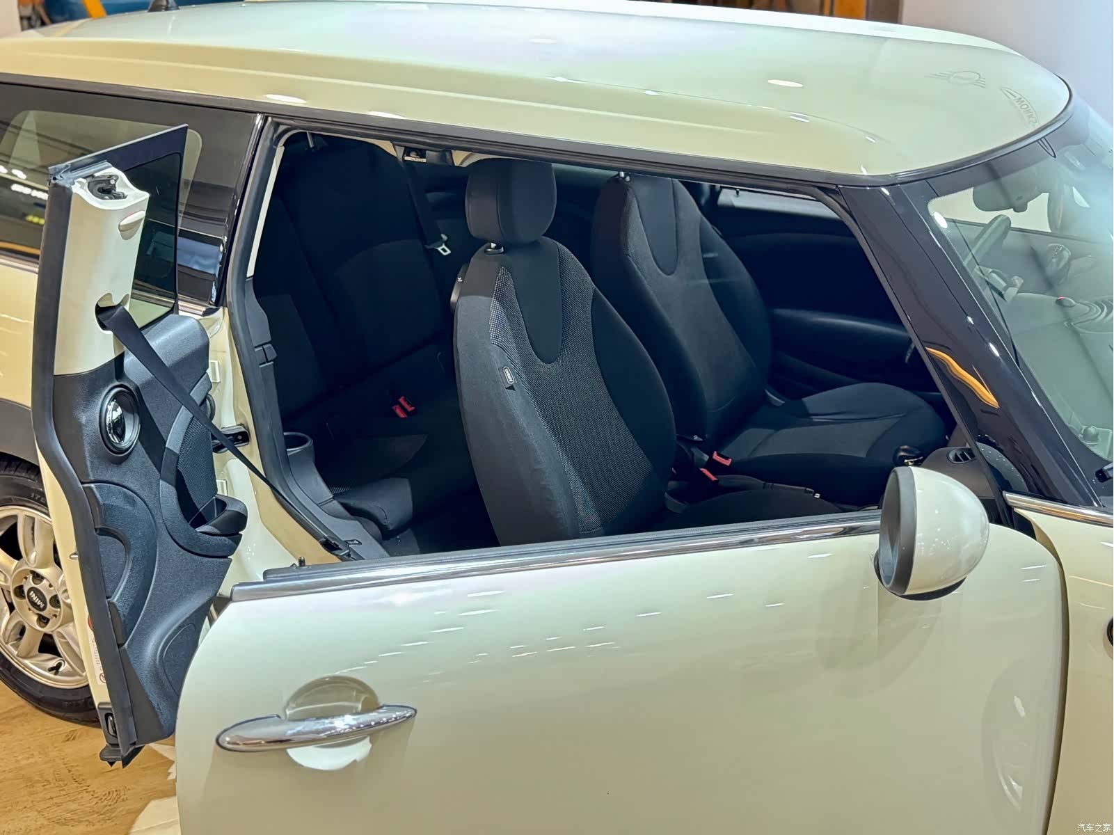 Mini Clubman, 2013 16