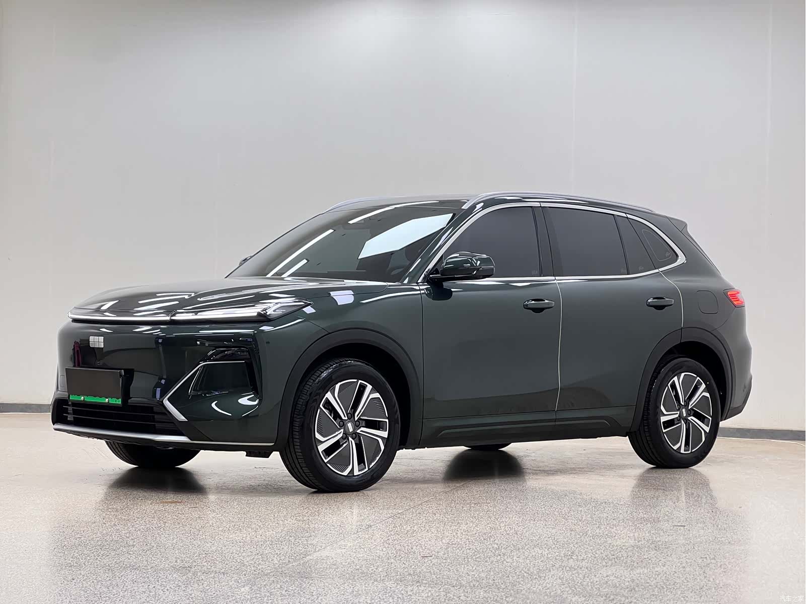 Geely 7, 2025 1