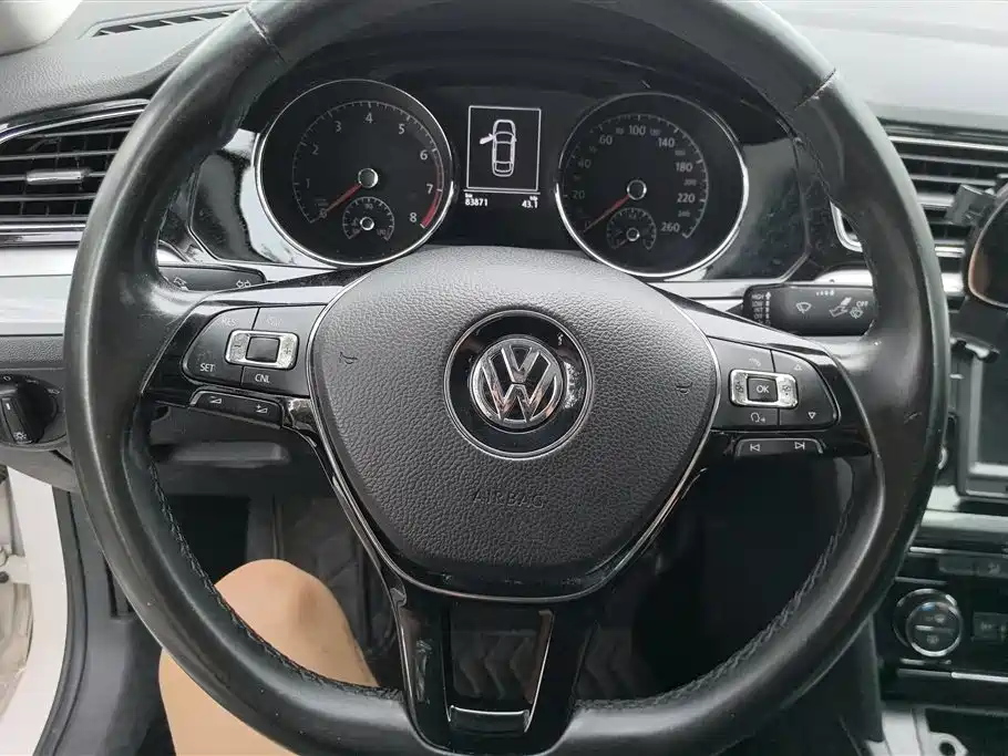 Volkswagen Lingdu
