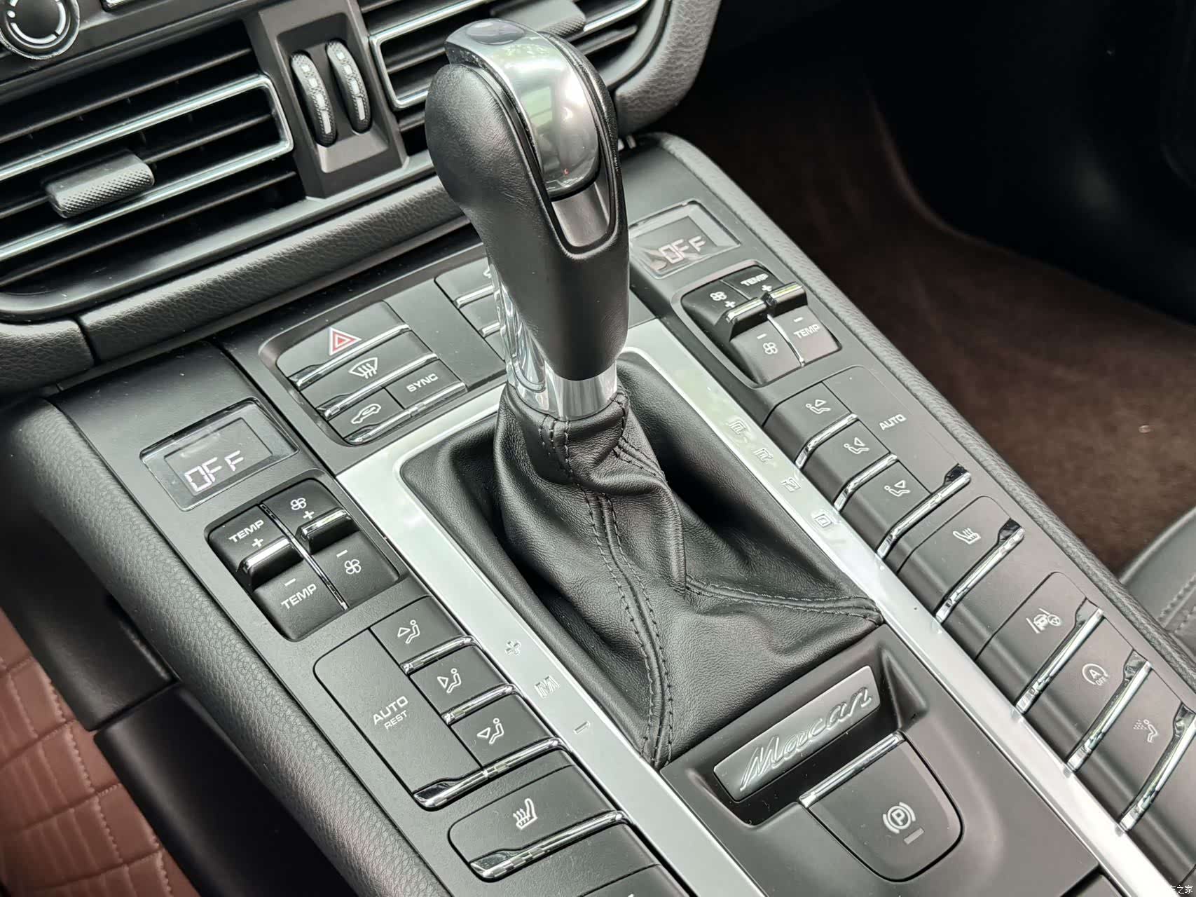 Porsche Macan, 2020 11