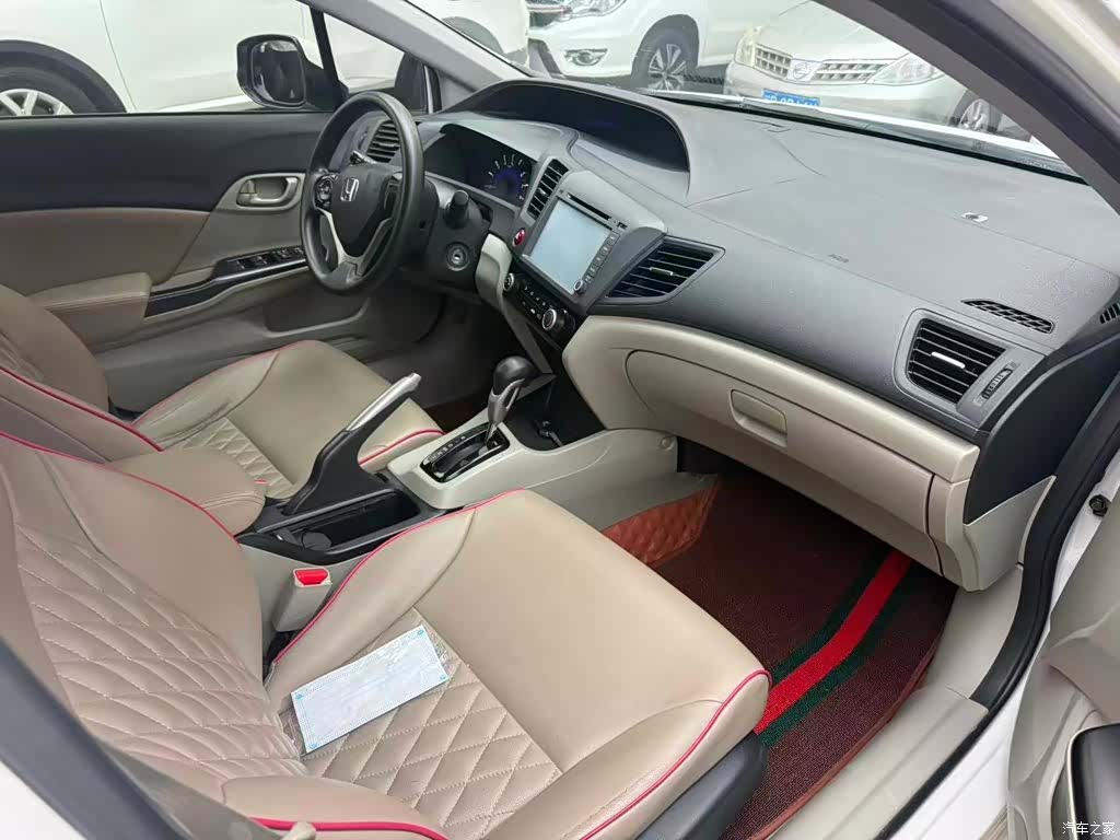 Honda Civic, 2015 8