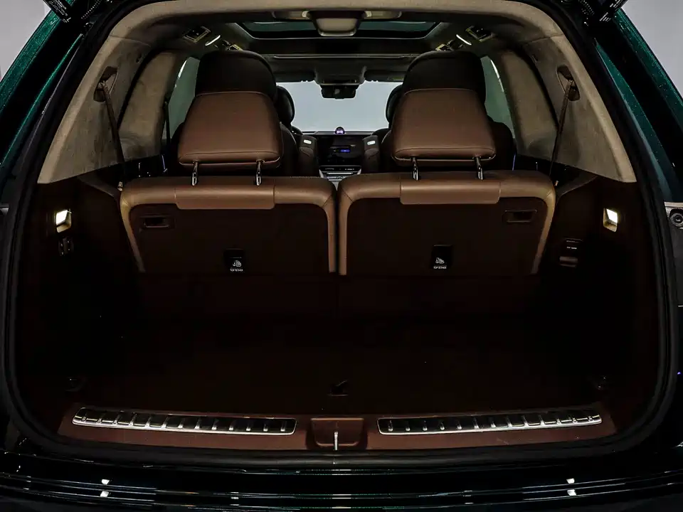 AITO Ask the world M9