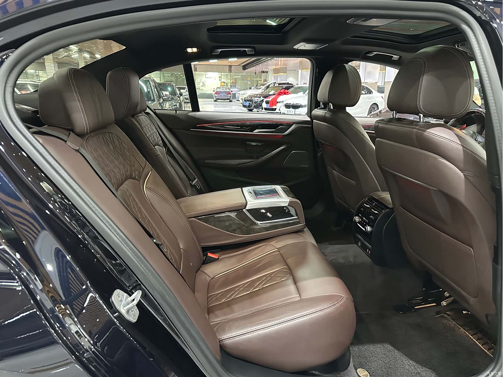 BMW 5 Series, 2020 10