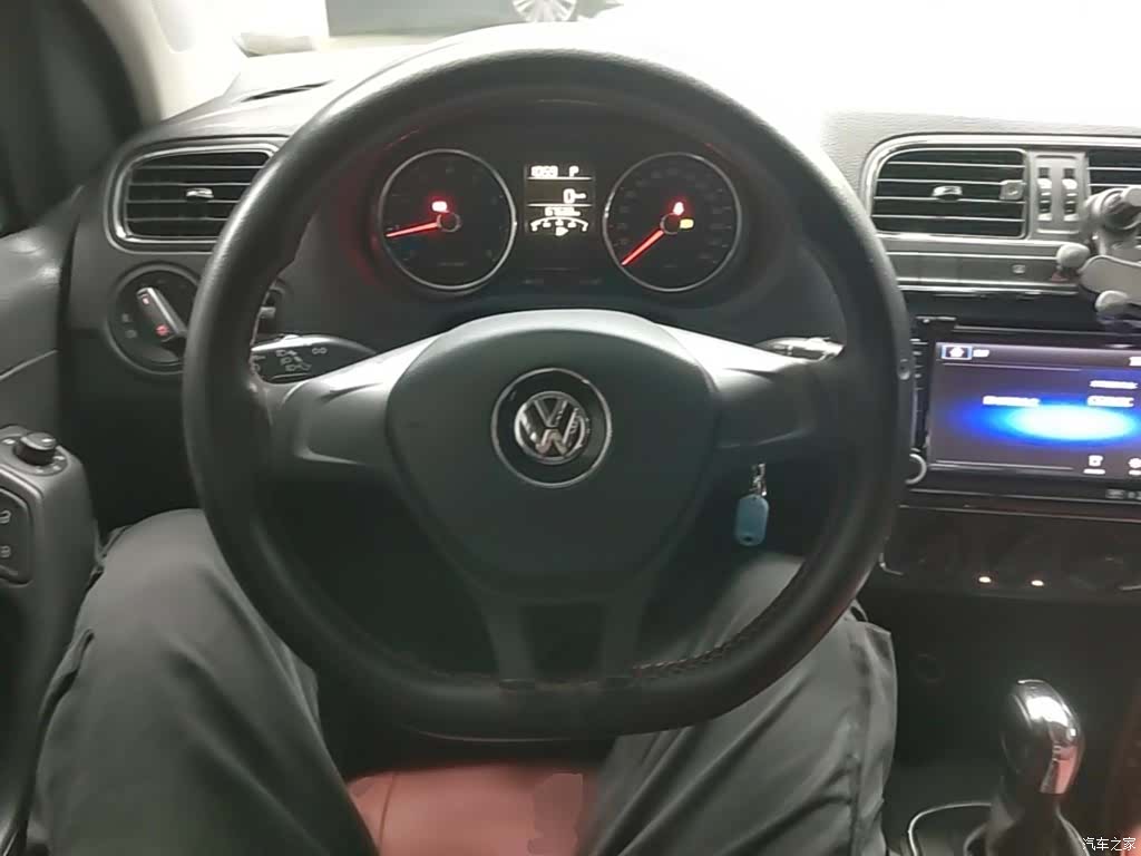 Volkswagen Polo, 2016 11