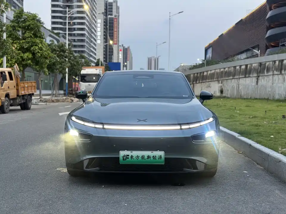 XPENG P7