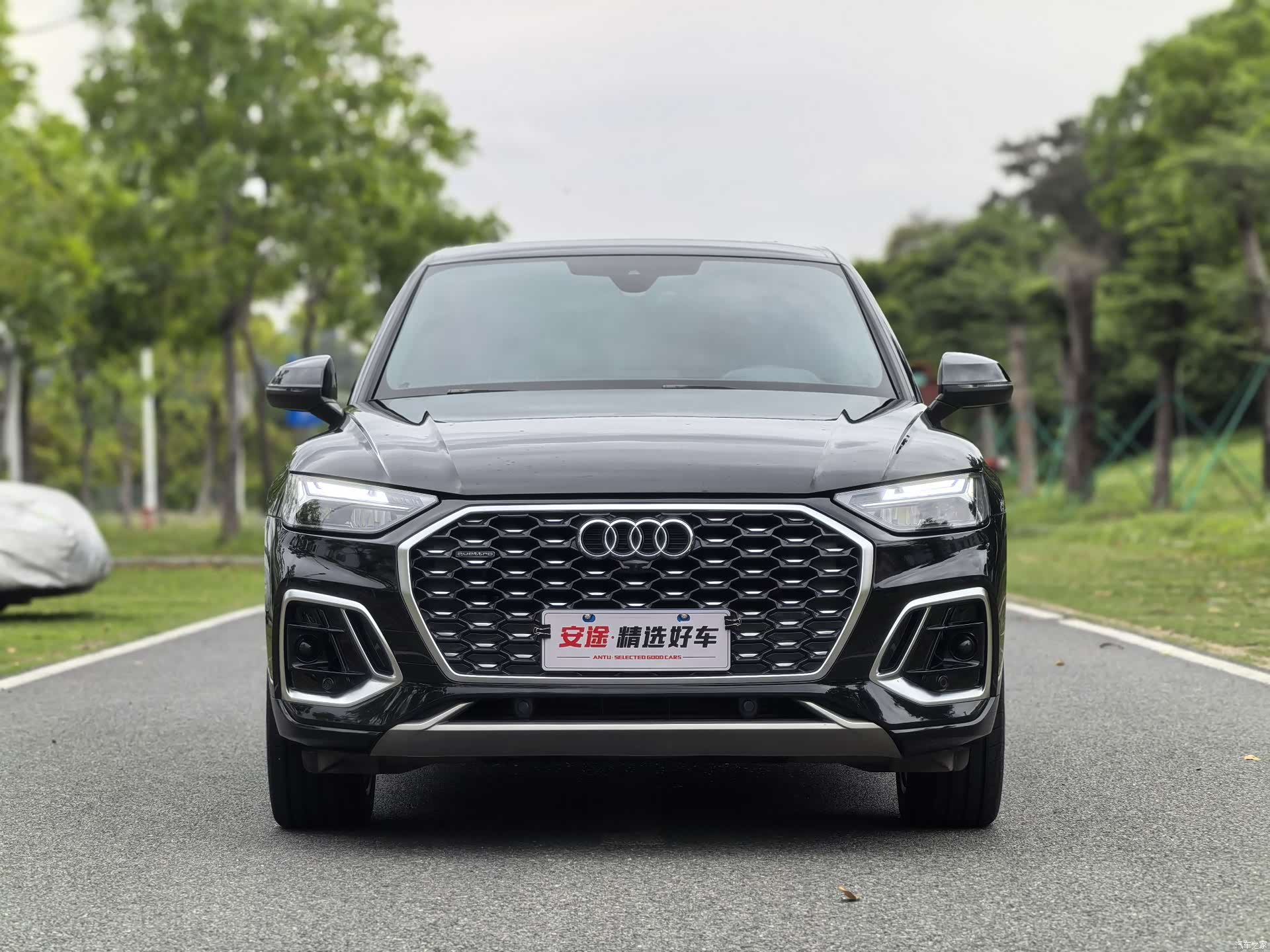 Audi Q5L, 2022 2