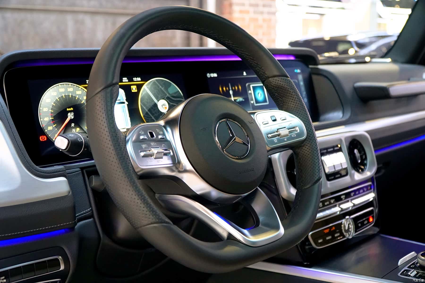 Mercedes-Benz G-Class, 2024 17