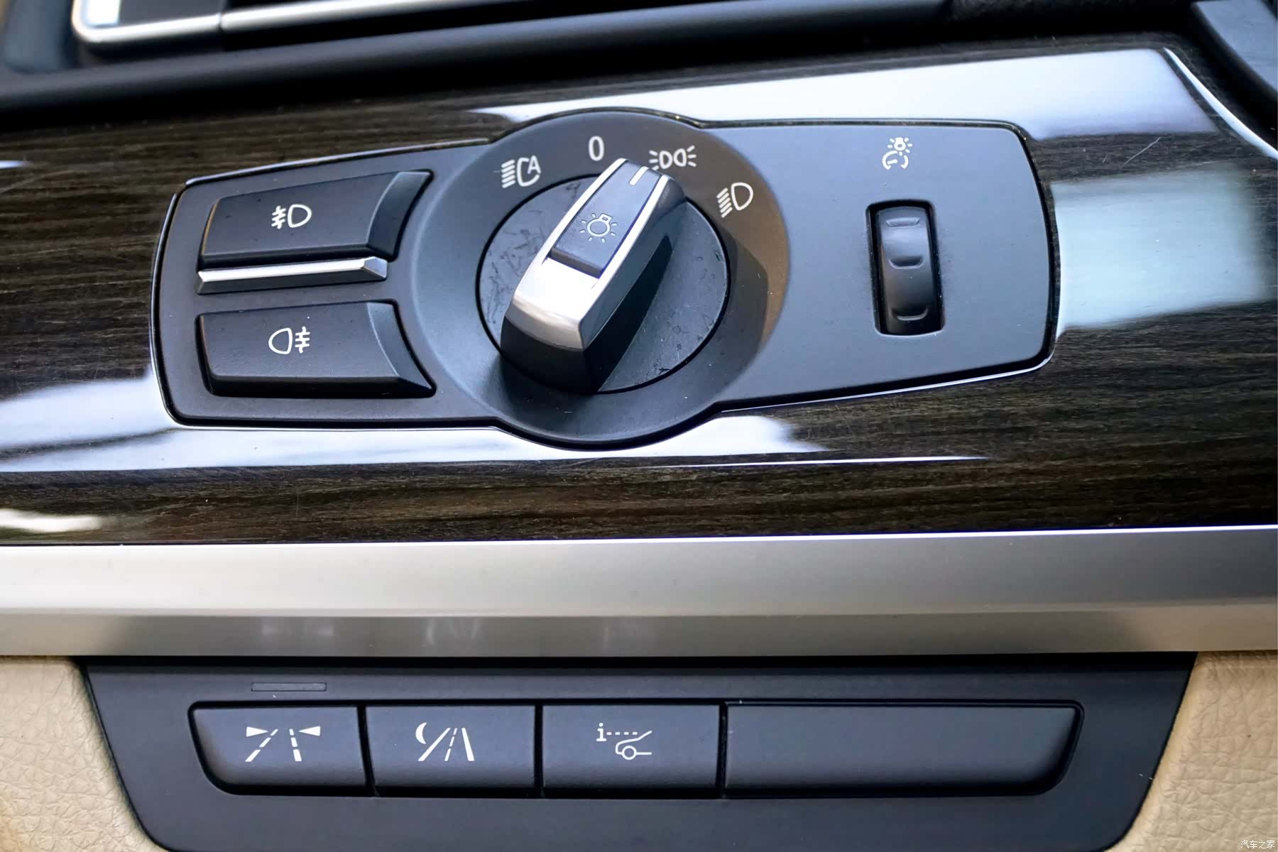 BMW 7 Series, 2012 17