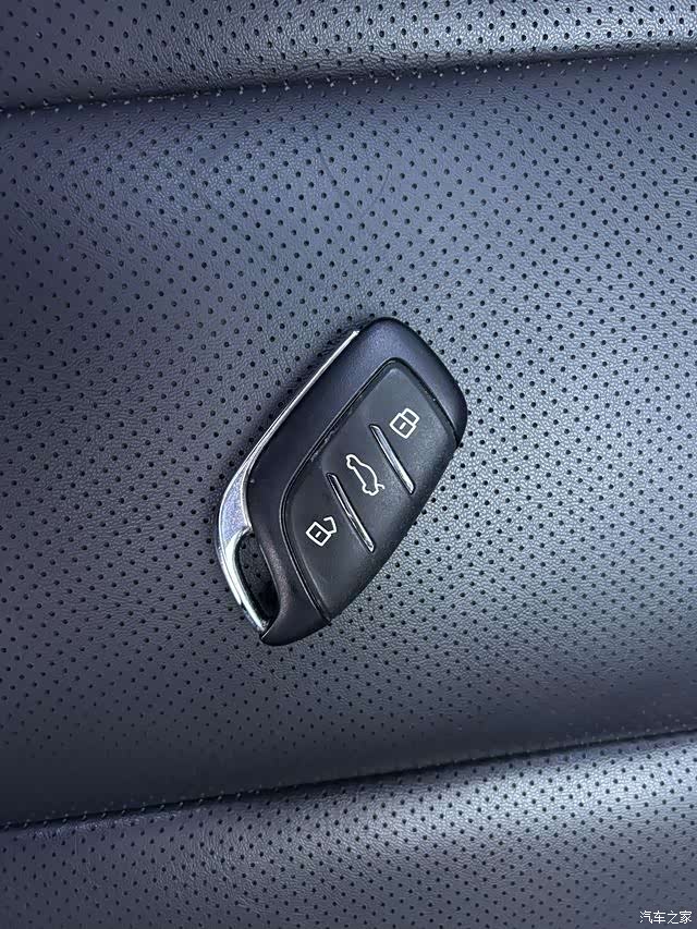 Roewe i5, 2023 16