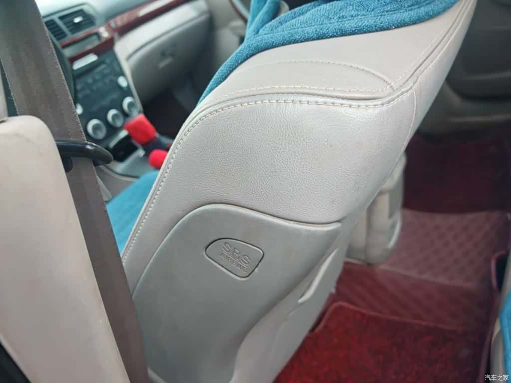 Bestune B70, 2008 8