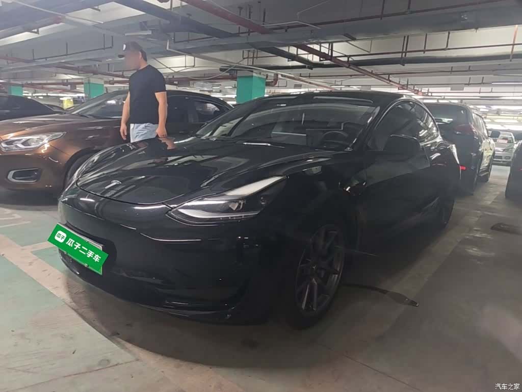 Tesla Model 3, 2021 1
