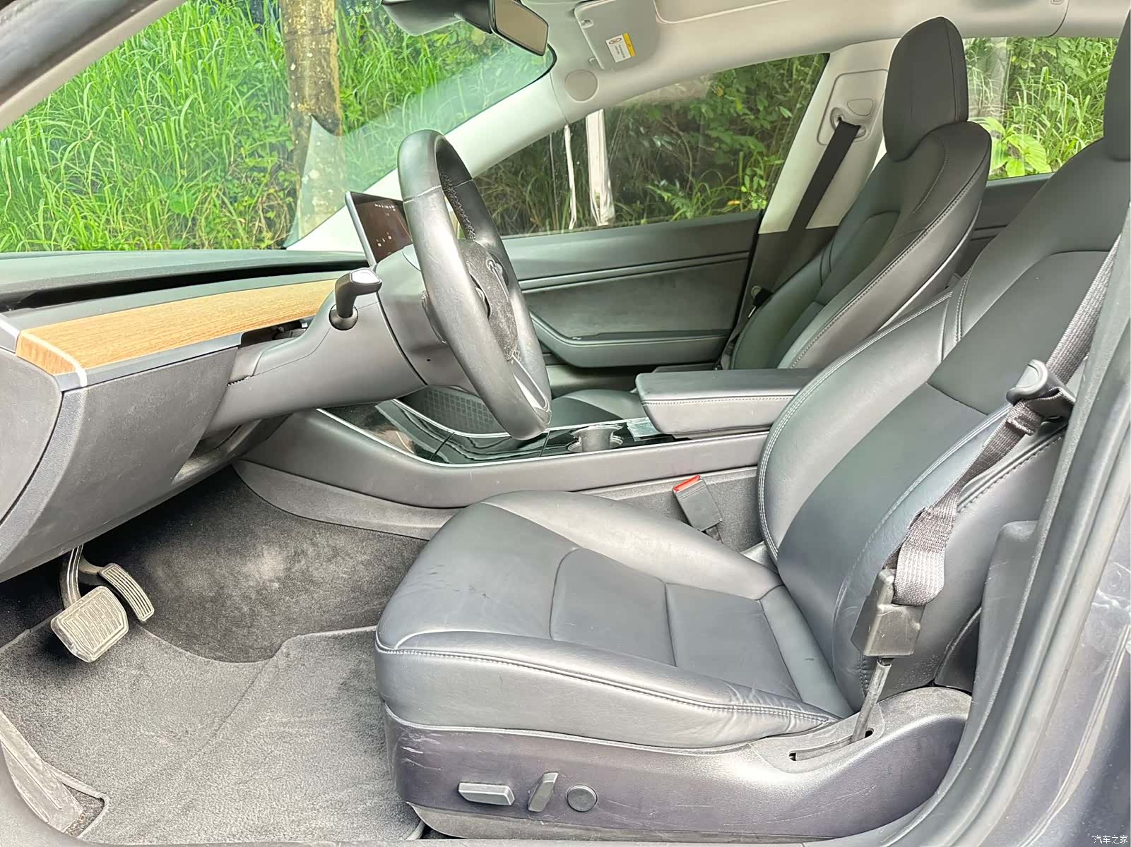 Tesla Model 3, 2019 4