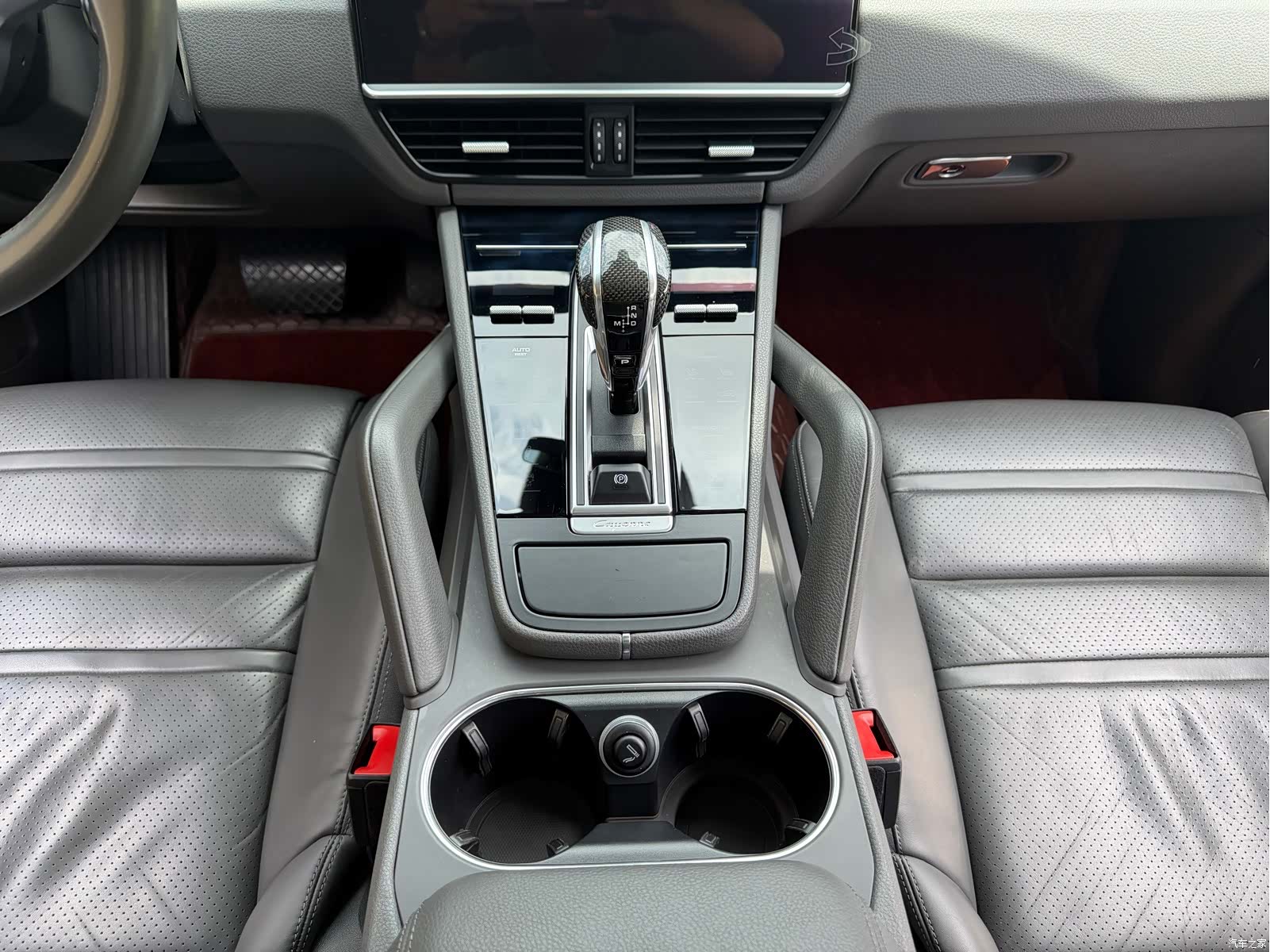 Porsche Cayenne, 2019 6