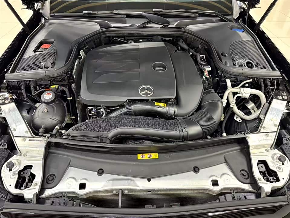 Mercedes-Benz E-class Mercedes-Benz E-class