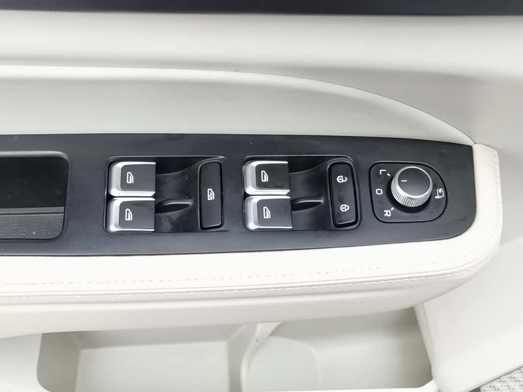 Geely Icon, 2023 9