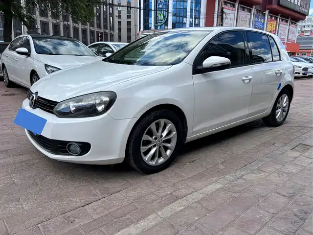 Volkswagen Golf 2013 — купить из Китая под заказ