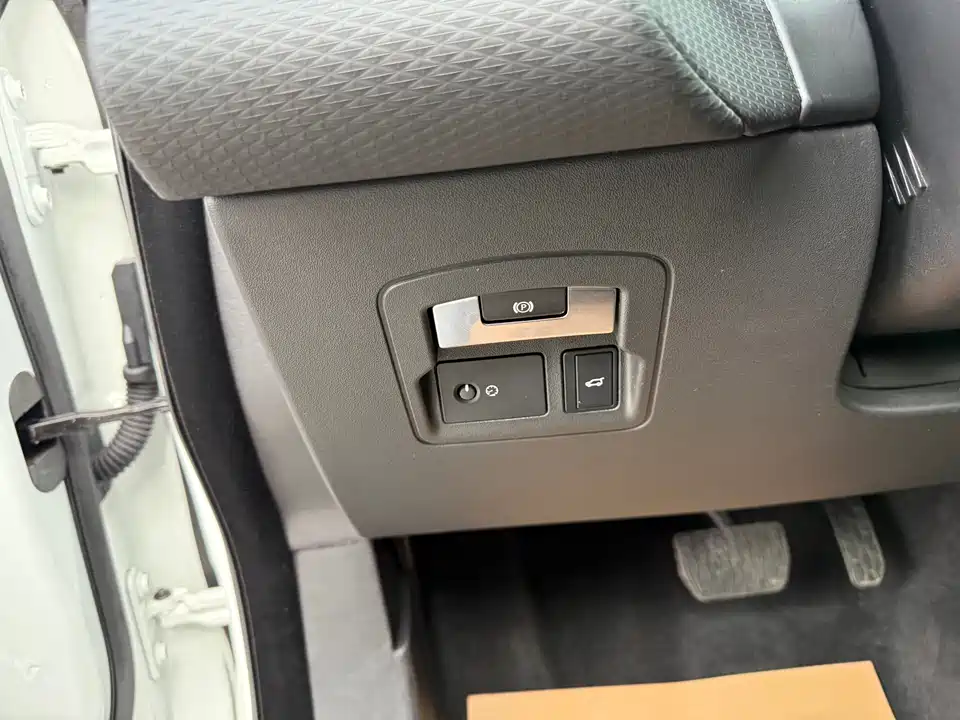 Land Rover Range Rover Star Pulse