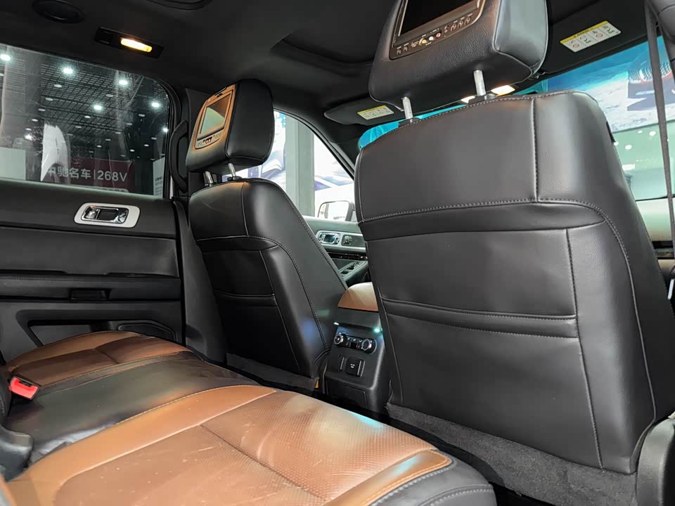 Ford Explorer Ford Explorer