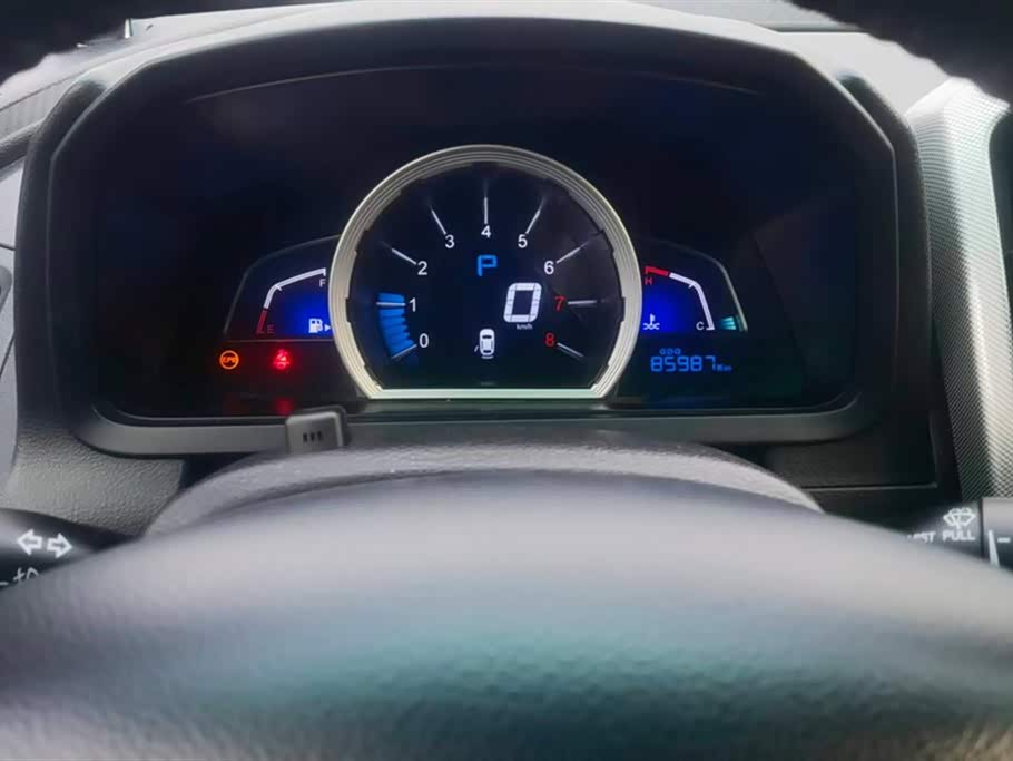 Luxgen Excellent 6 SUV