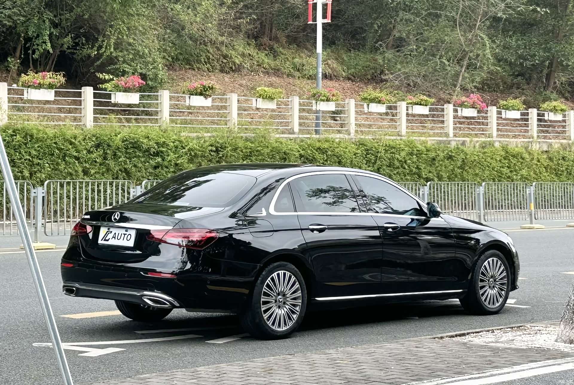 Mercedes-Benz E-Class, 2022 7