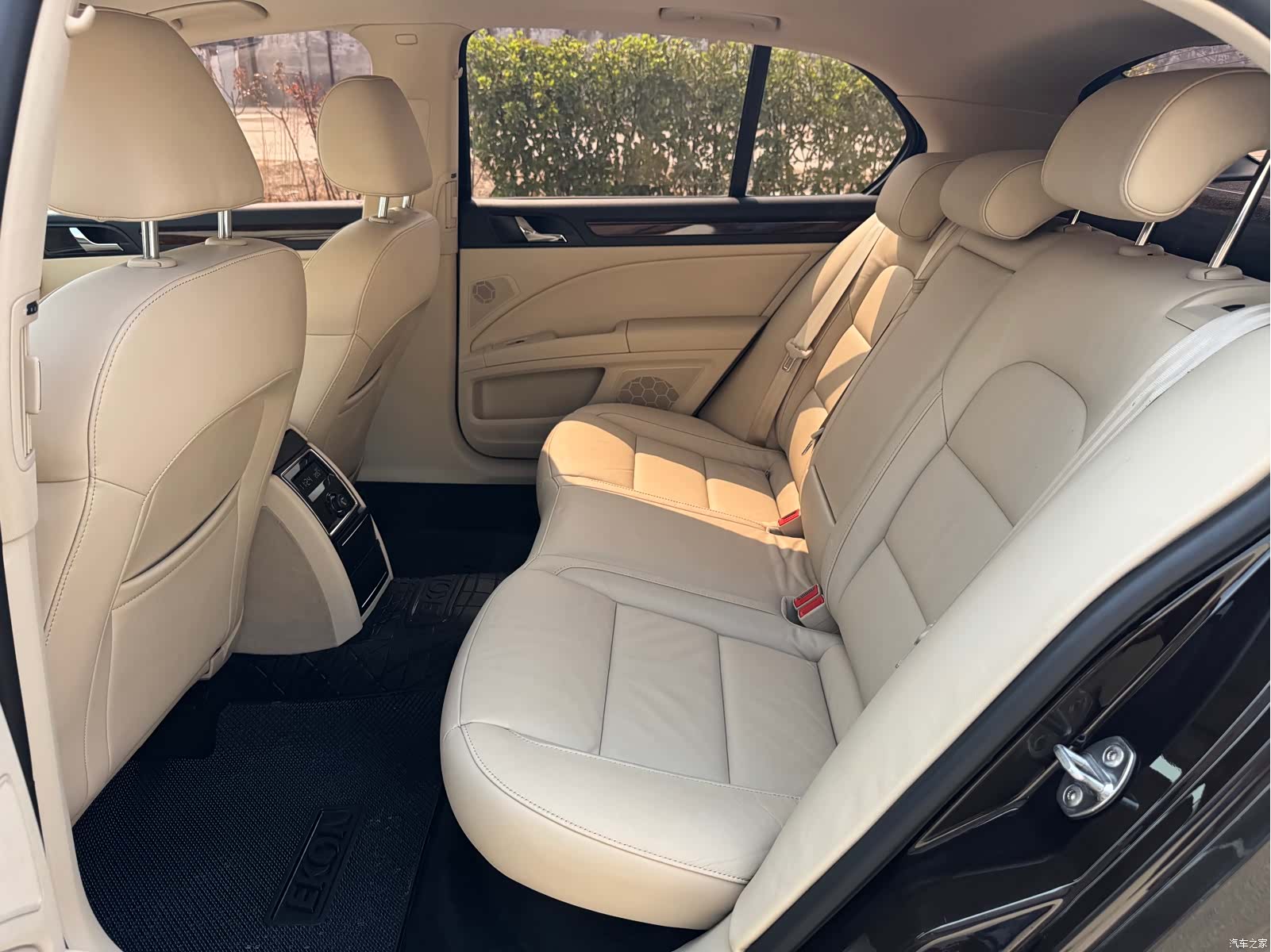 Skoda Superb, 2016 8