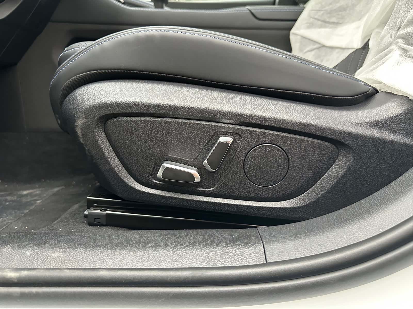 Geely Preface, 2026 17