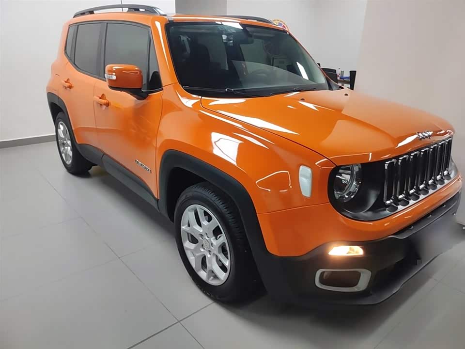 Jeep Freeman