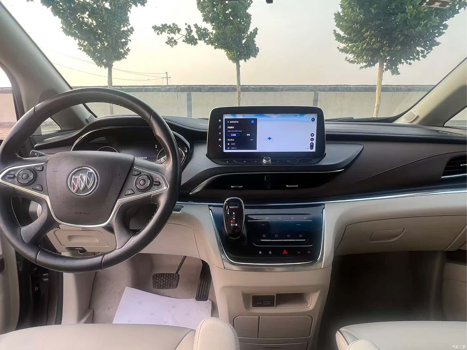 Buick GL8, 2022 4