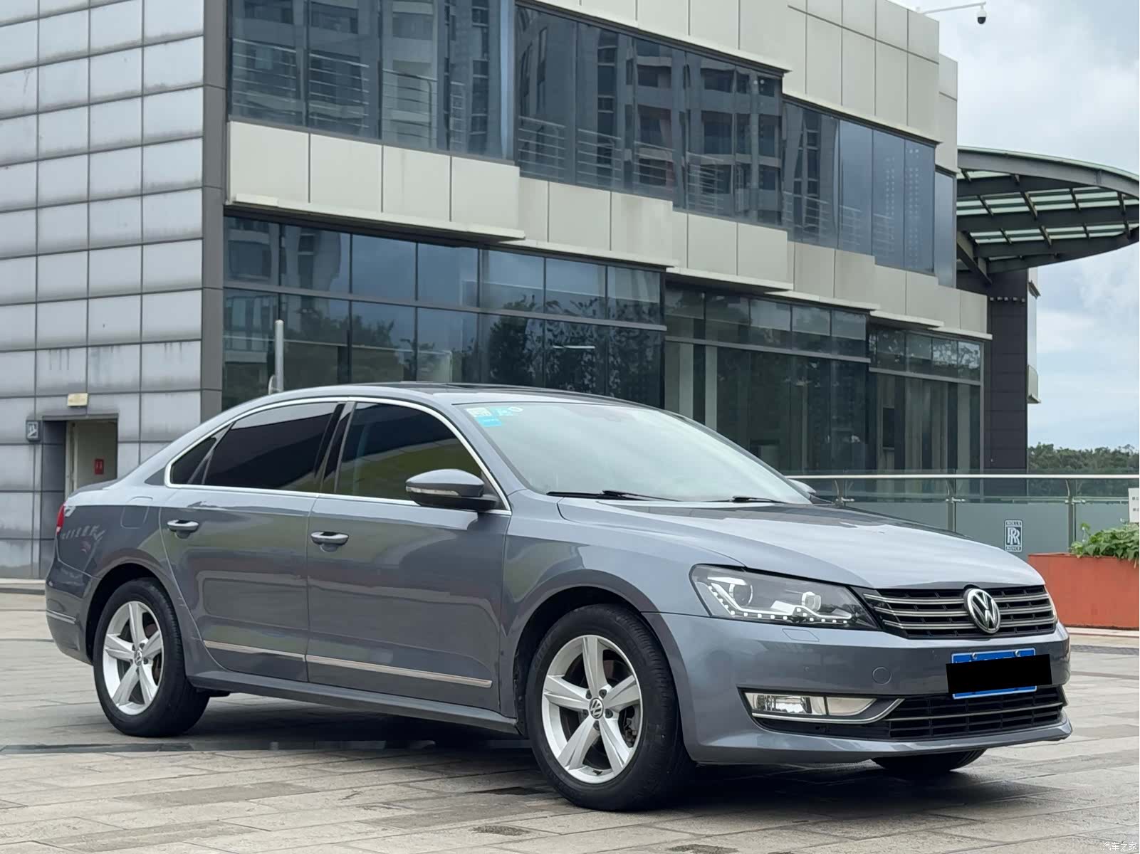 Volkswagen Passat, 2015 3