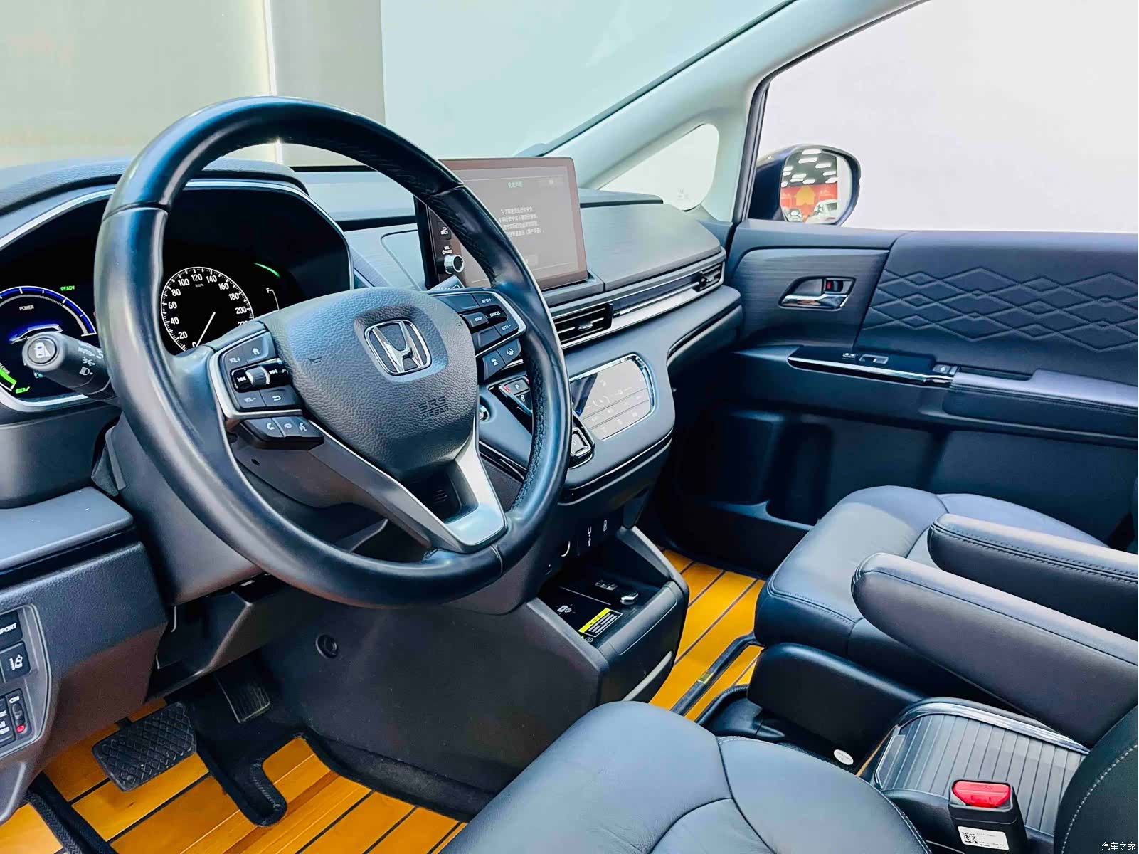 Honda Elysion, 2023 все фото