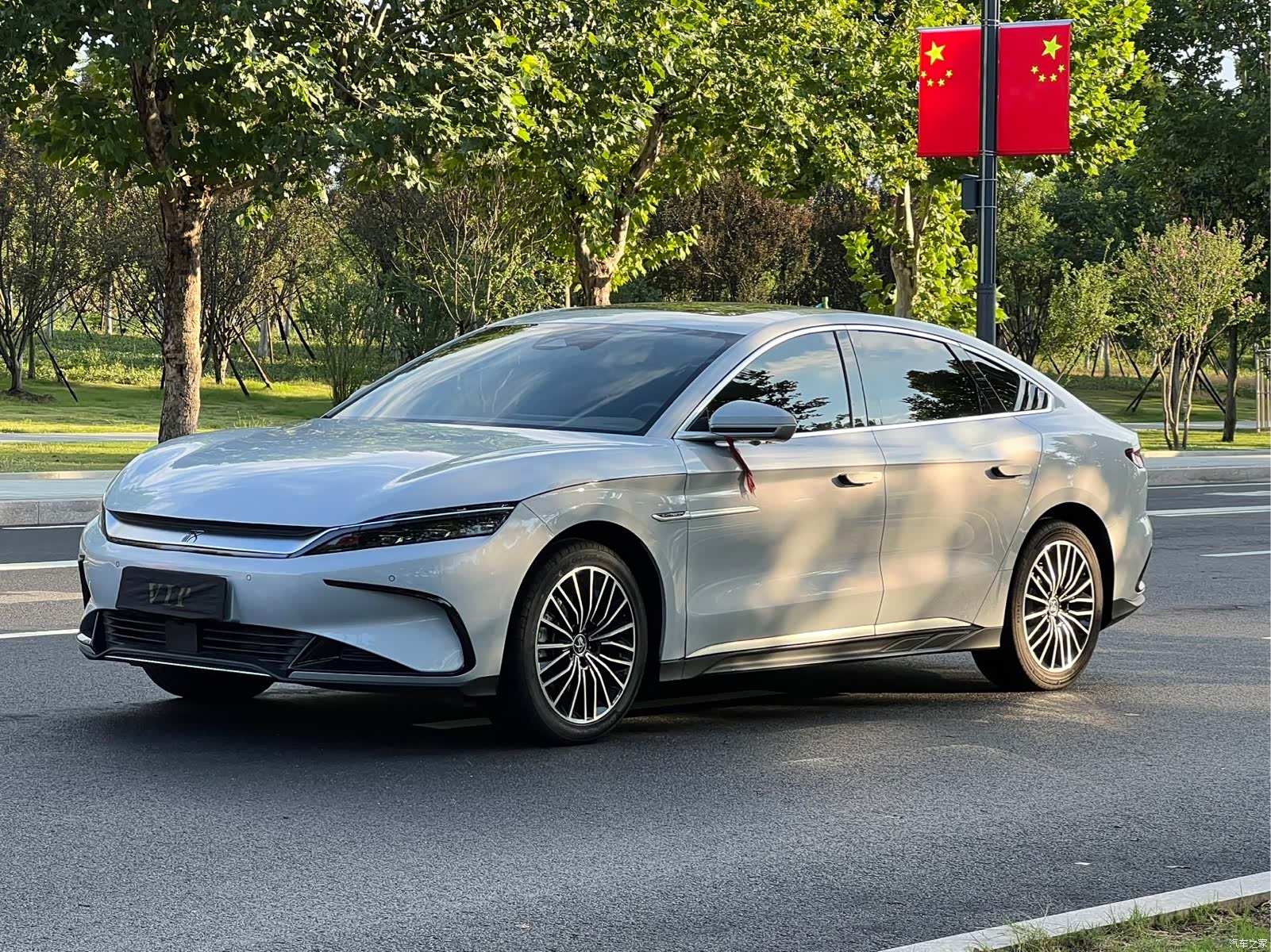 BYD Han, 2024 1