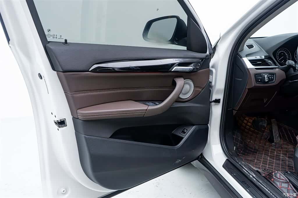 BMW X1, 2023 15