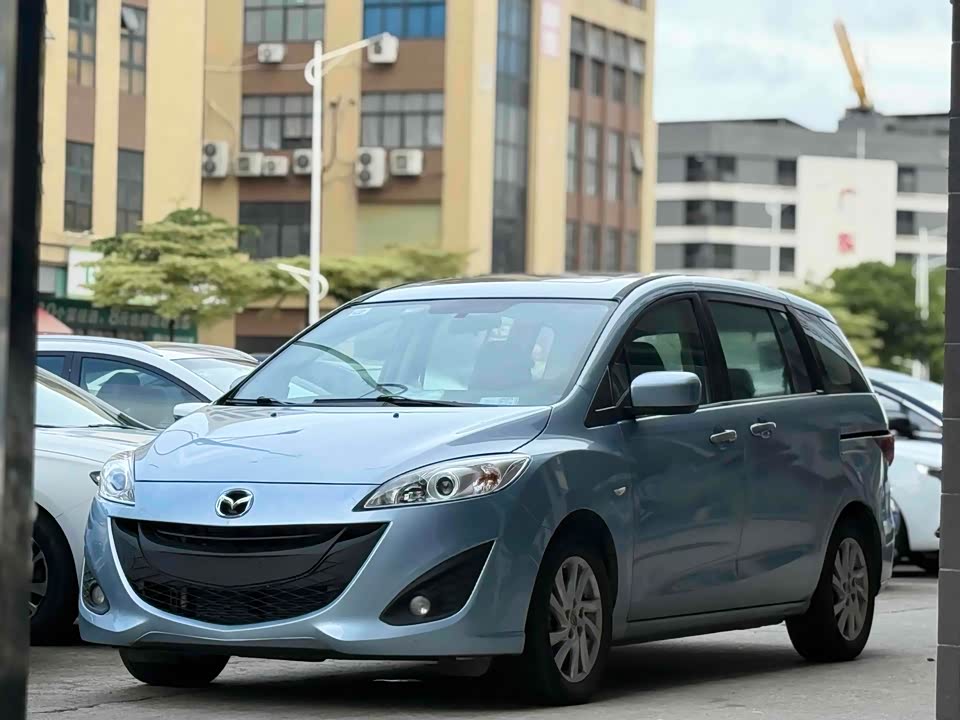 Mazda 5