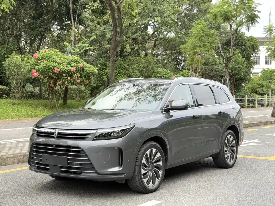 AITO Ask the world M7