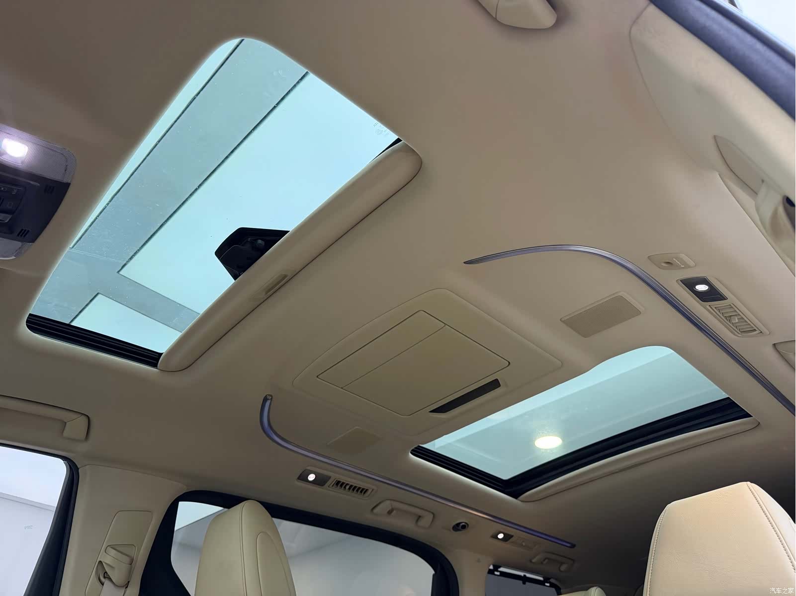 Toyota Alphard, 2017 15