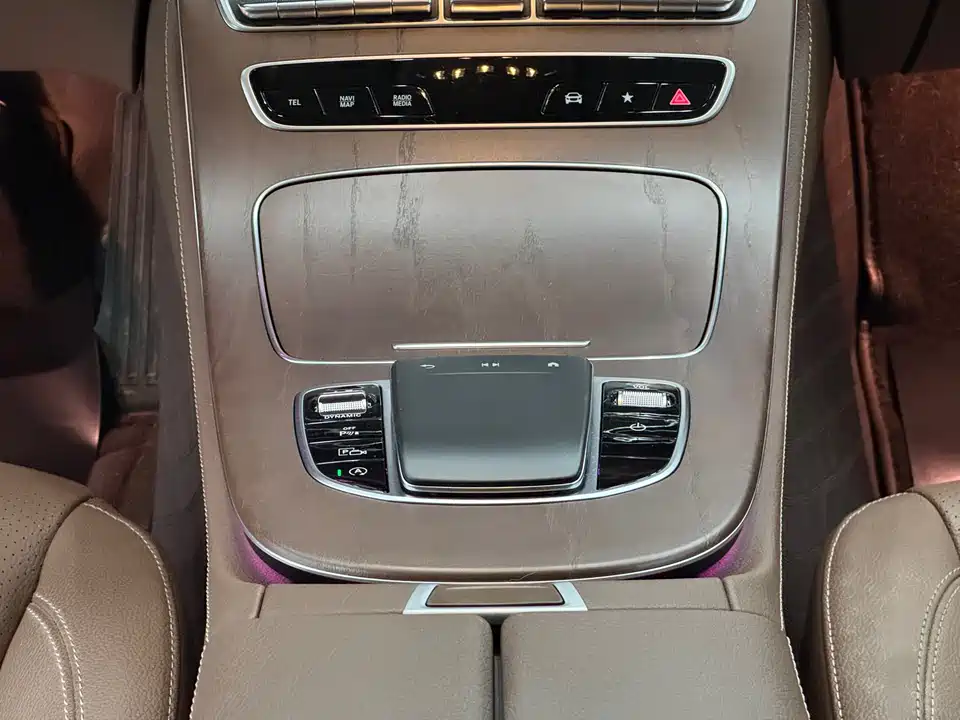 Mercedes-Benz E-class Mercedes-Benz E-class