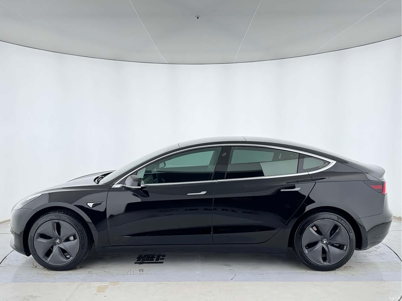Tesla Model 3, 2020 3
