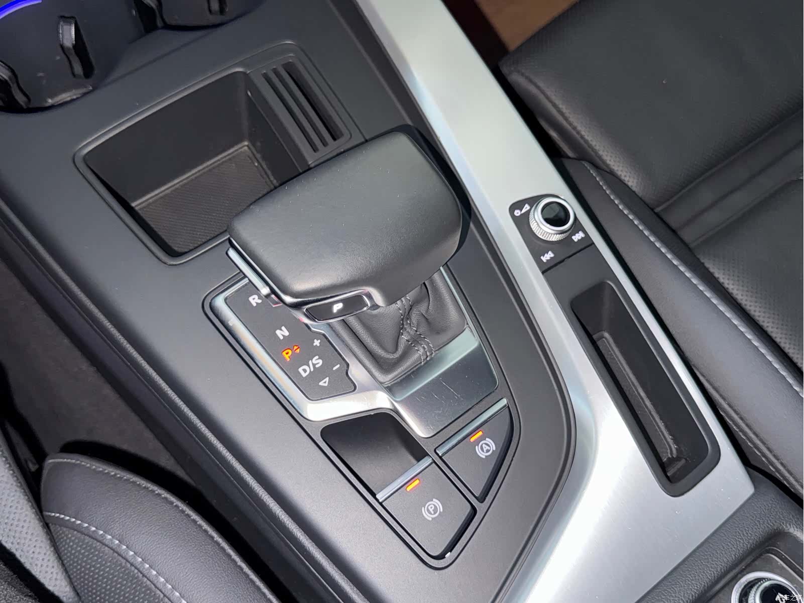 Audi A4L, 2020 39