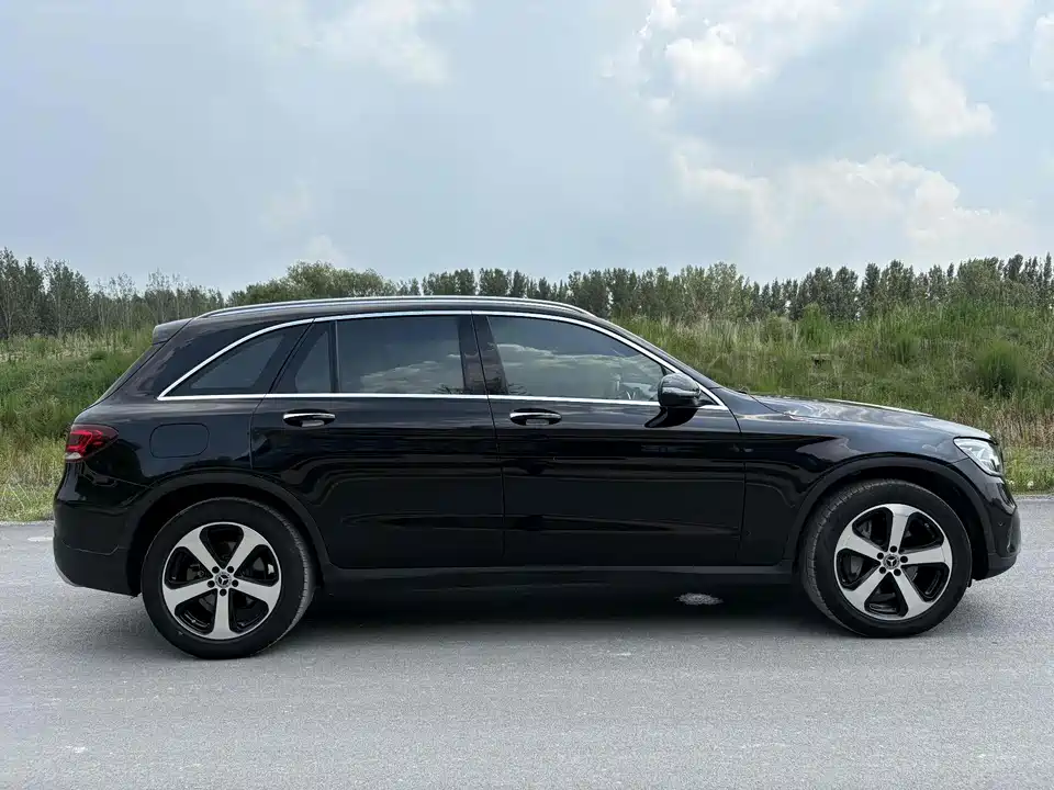 Mercedes-Benz GLC Mercedes-Benz GLC