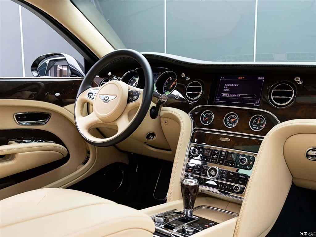Bentley Mulsanne, 2016 18